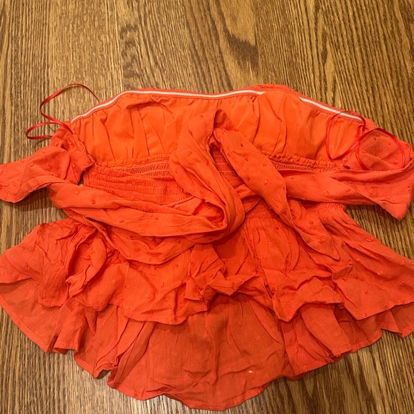 TUBE TOP WORN ONCE - Picture 4 of 4